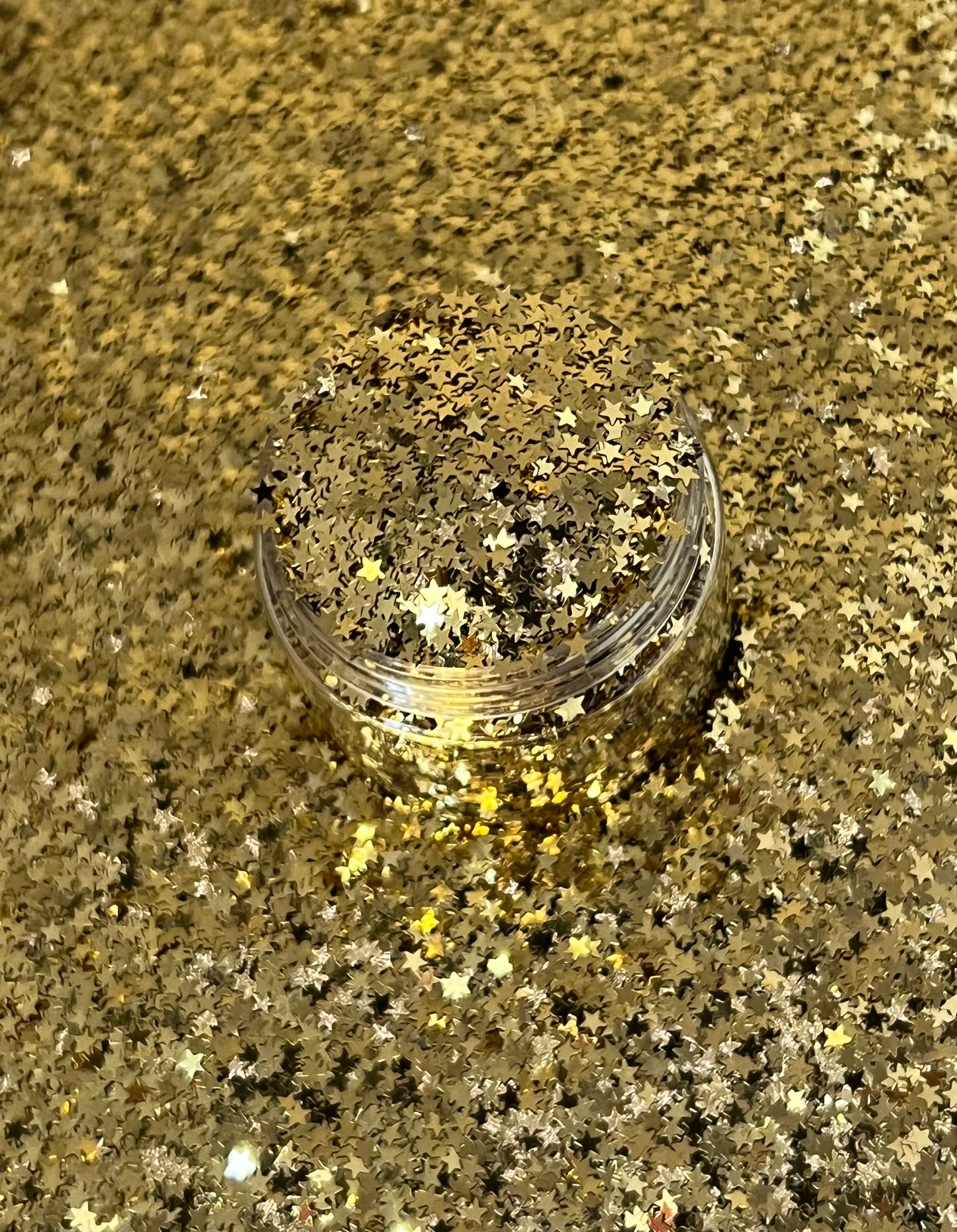 Five Point Stars: Gold Metallic Shapes