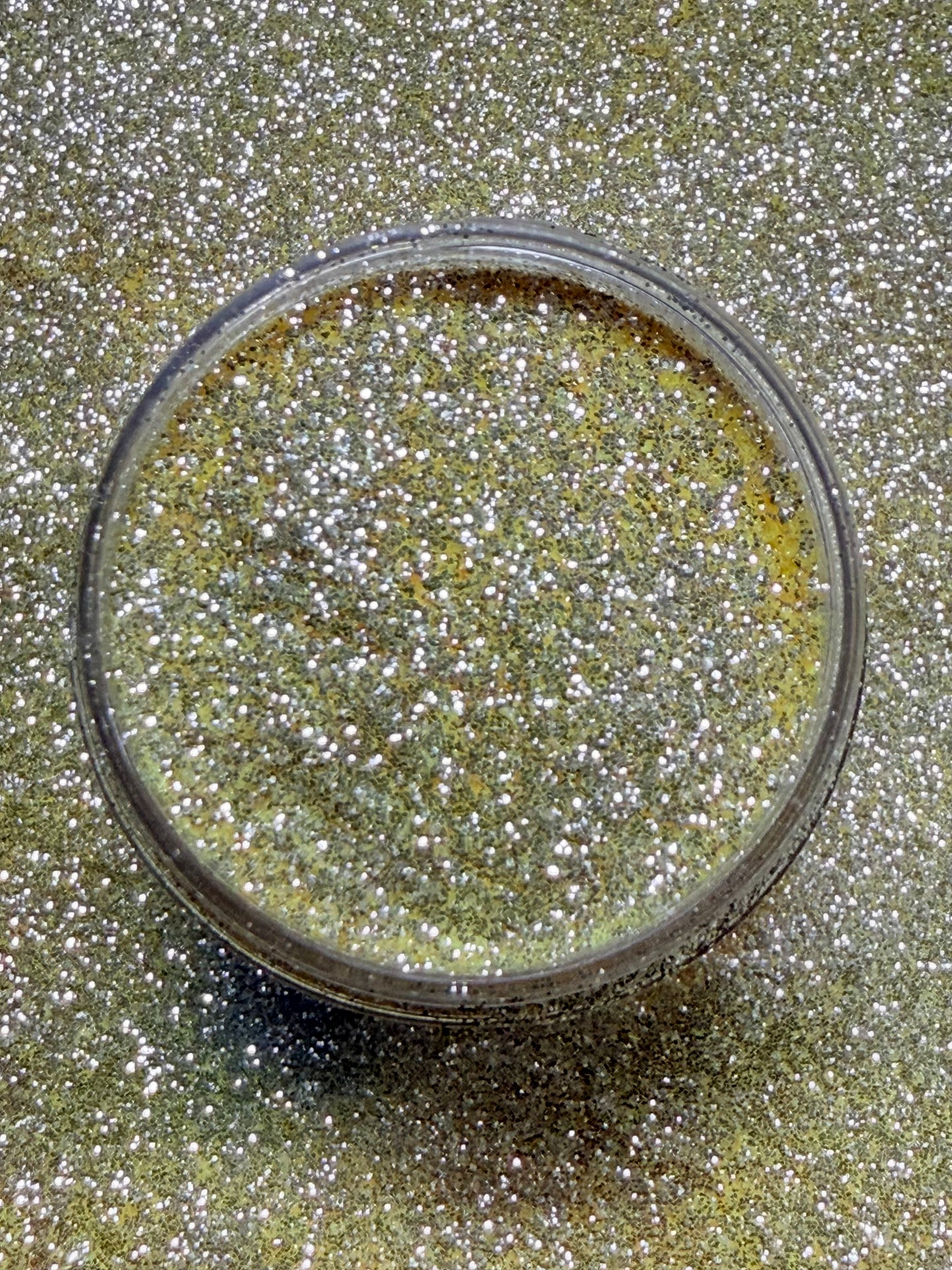 Sicily: Ultrafine High Sparkling Metallic