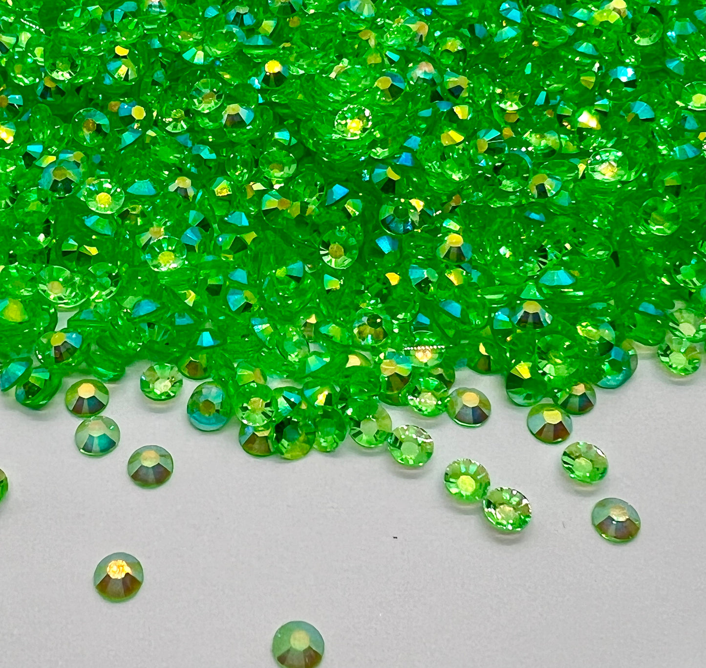 Sour Apple: Clear AB Resin Flatback Rhinestones