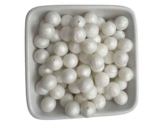 Pearl White: 15mm Silicone Bead